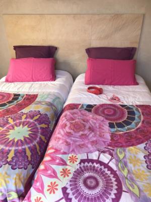 Chambre 2 lits en 90